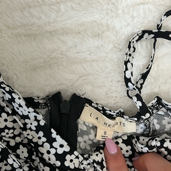 PacSun Black and White Spaghetti Strap Midi Sundress - Picture 3 of 4